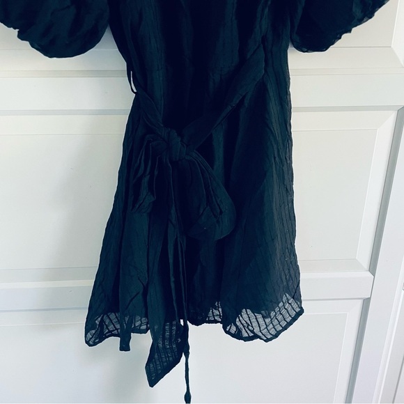 New! Minkpink Lylah puff sleeve Wrap Mini Dress black nwt 30312 - Picture 7 of 13